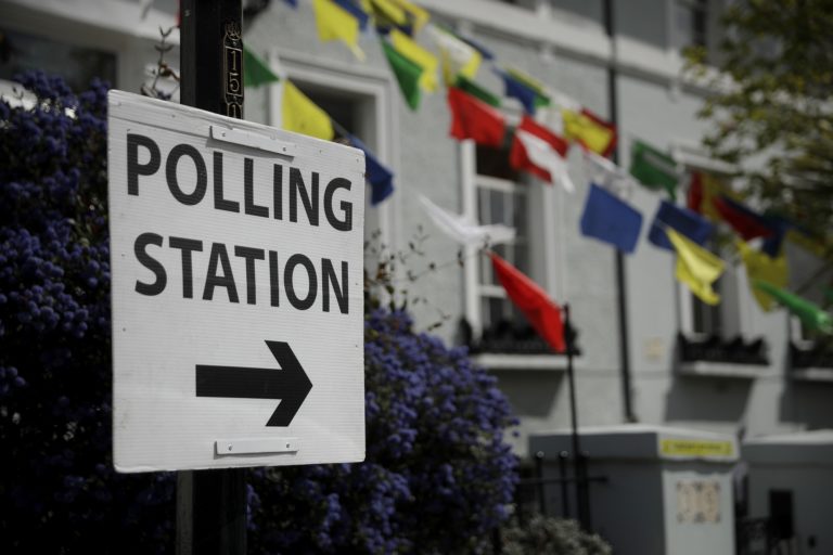 «Σούπερ Πέμπτη» εκλογών στο Ηνωμένο Βασίλειο