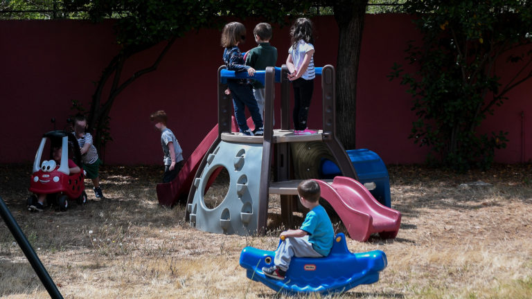 Στις 17 Μαΐου ανοίγουν οι βρεφονηπιακοί σταθμοί (video)