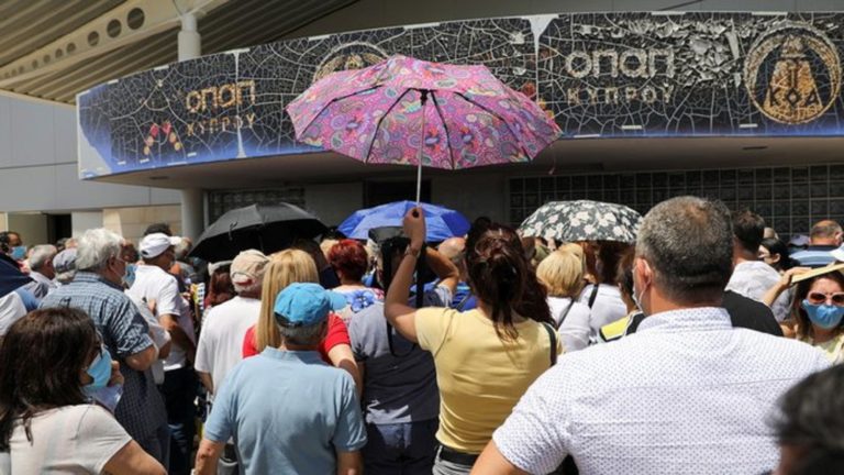 Κύπρος: Υλοποιήσιμος ο στόχος που θέσαμε για εμβολιασμό, λέει του Υπ. Υγείας
