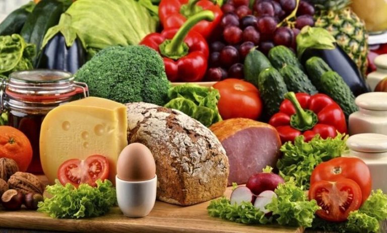Σημαντική προσκόλληση στη μεσογειακή διατροφή αλλά περιορισμένη φυσική δραστηριότητα κατά τη διάρκεια του lockdown