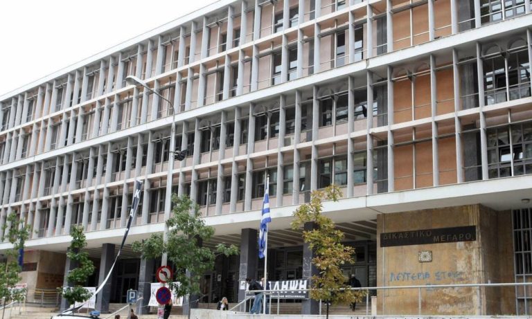 38χρονος πρώην αστυνομικός καταδικάστηκε για καλλιέργεια και διακίνηση κάνναβης