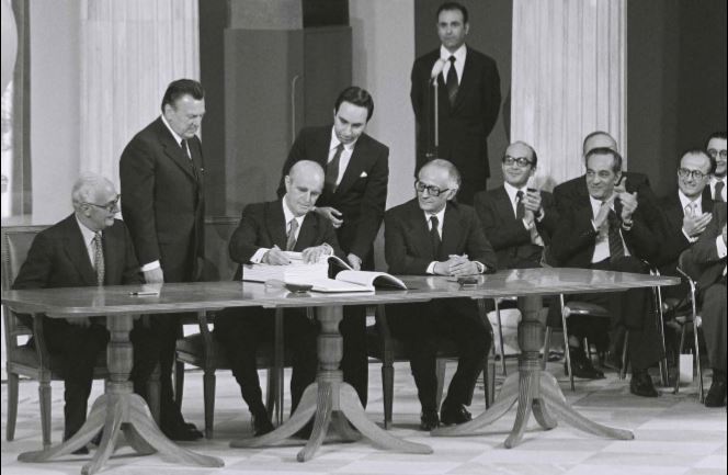 Φωτογραφική έκθεση στο Ζάππειο για τα 40 χρόνια από την προσχώρηση της Eλλάδας στην ΕΕ