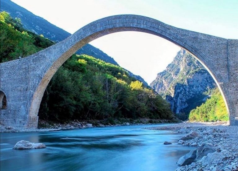 Πληθαίνουν οι ανακοινώσεις για το βραβείο Europa Nostra για Γέφυρα Πλάκας