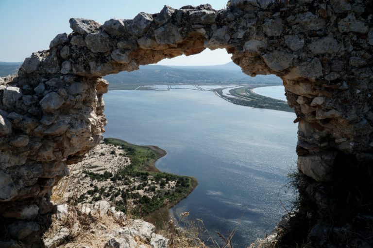 Η Ελλάδα πρώτη στους ταξιδιωτικούς προορισμούς των Αυστραλών – Στην ΕΡΤ ο Αυστραλός υπ. Υγείας (video)