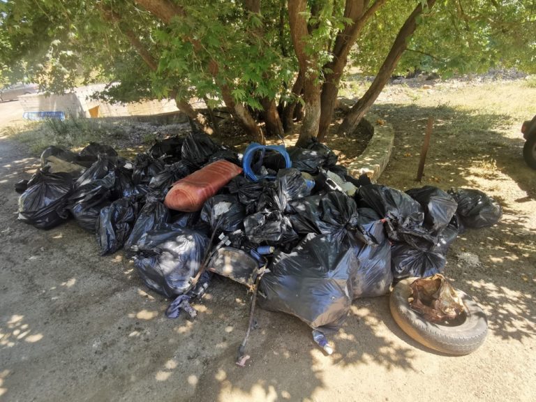 Χανιά: Εθελοντικός καθαρισμός στο φαράγγι Δικτάμου στα Κεραμειά
