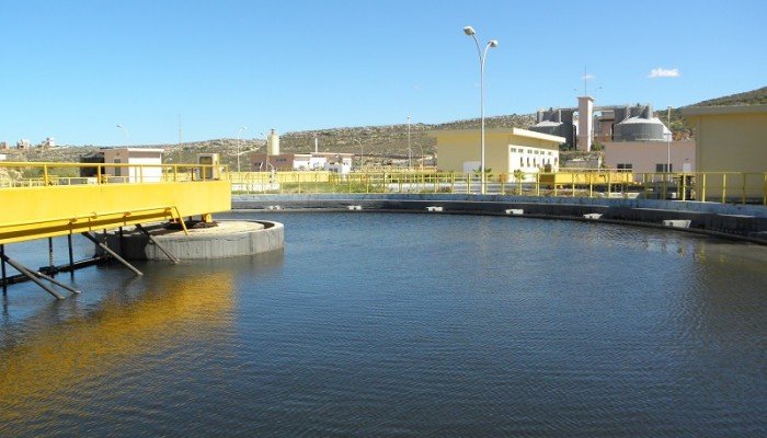 Κρήτη: Μείωση στο ιικό φορτίο του SARS-CoV-2 στα αστικά λύματα