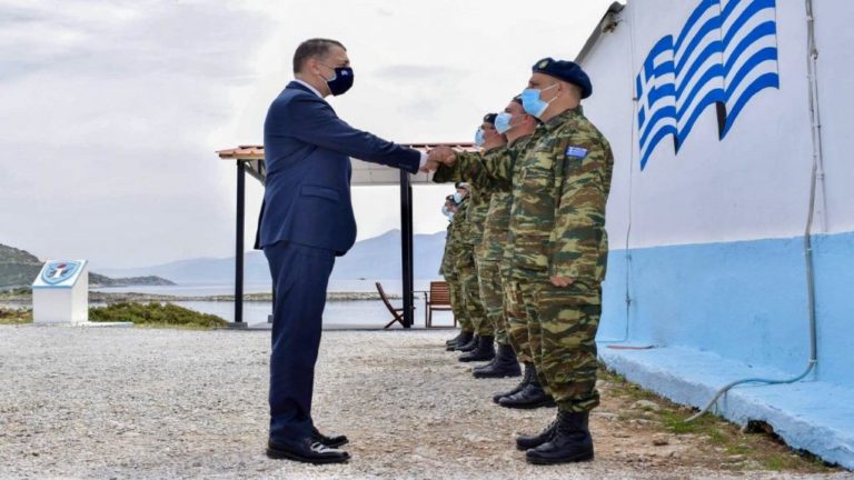 Στα συνοριακά φυλάκια της Φλώρινας ο Υφυπουργός Εθνικής Άμυνας Αλ. Στεφανής