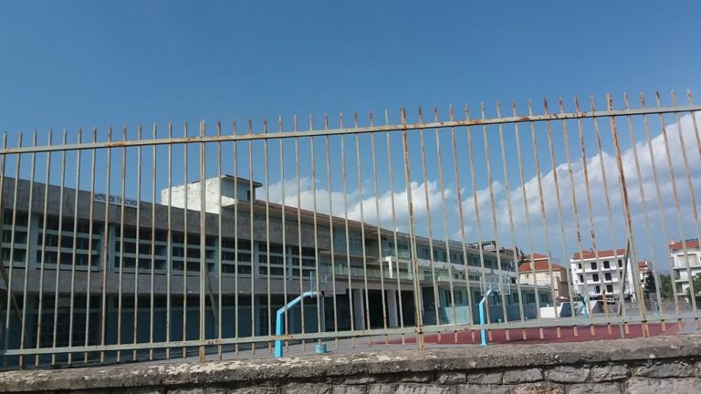 Covid – 19: Αναστολή λειτουργίας τμημάτων σε Μεγαλόπολη και Τρίπολη