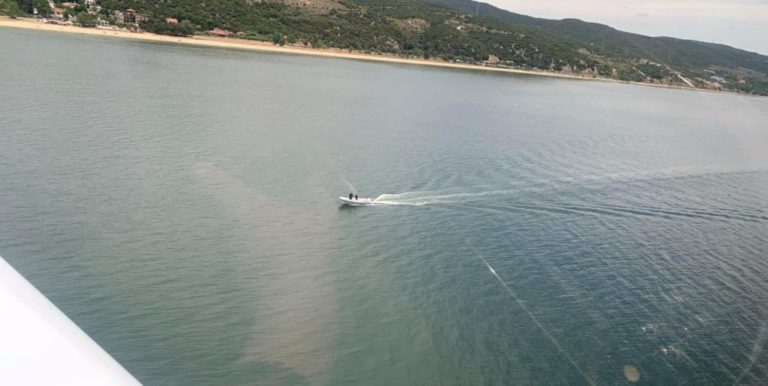 Σέρρες: Ψαράς εντόπισε σορό άνδρα στη θάλασσα στα Νέα Κερδύλια