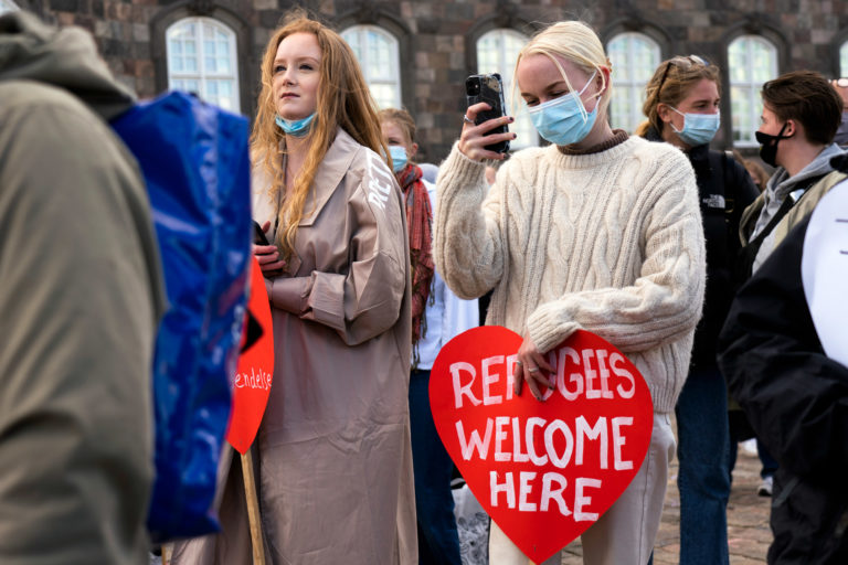 Η Δανία εξοβελίζει τους πρόσφυγες — Eκτός Ευρώπης όσοι ζητάνε άσυλο
