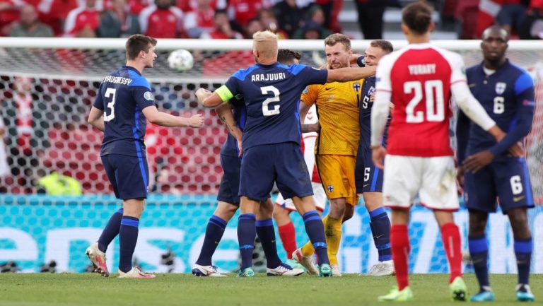 Η “πρωτάρα” Φινλανδία έκανε την έκπληξη με 1-0 μέσα στη Δανία