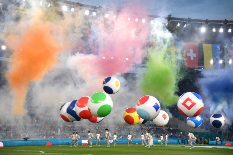 Euro 2020: Αυλαία με φαντασμαγορική τελετή και 16.000 θεατές