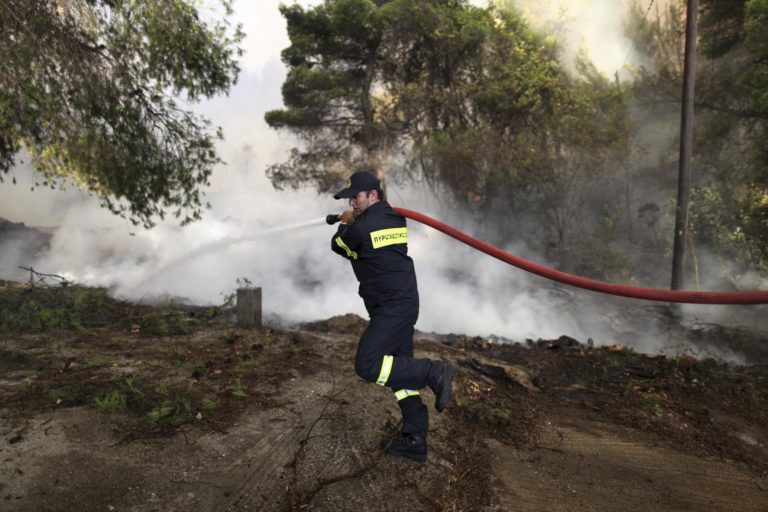Σε ποιες περιοχές της χώρας υπάρχει κίνδυνος πυρκαγιάς – Ο χάρτης πρόβλεψης