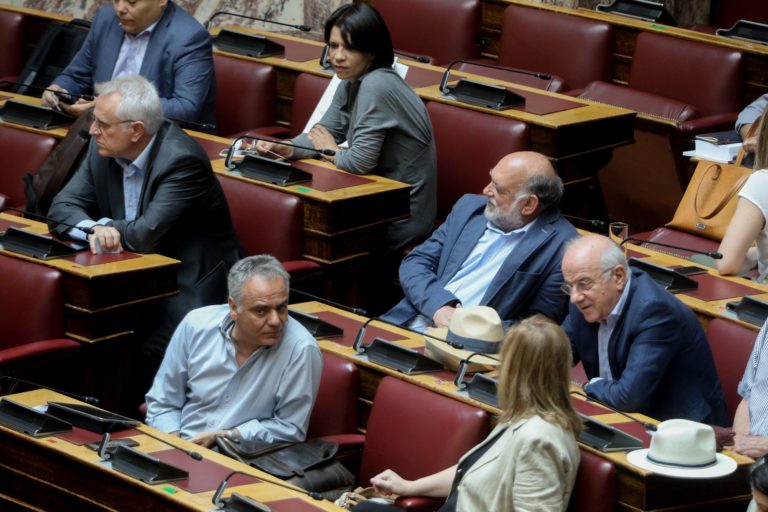 Γλυκά Νερά: Τη διασφάλιση του απορρήτου της δικογραφίας ζητούν 31 βουλευτές του ΣΥΡΙΖΑ