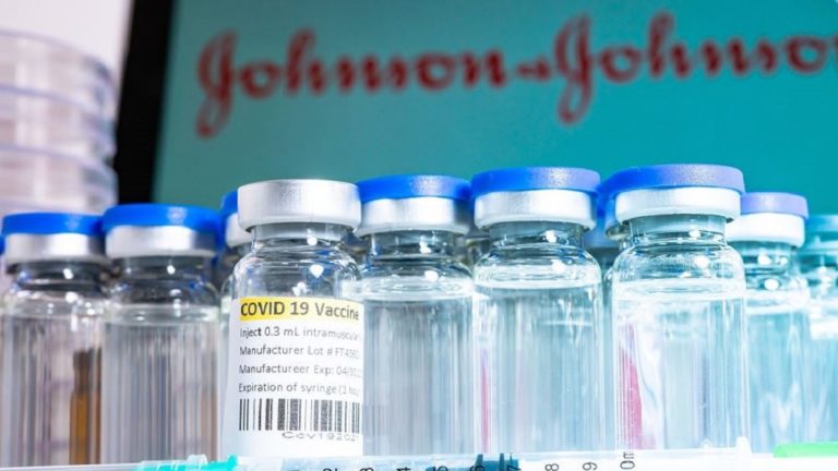 Στις 5 Νοεμβρίου ανοίγει η πλατφόρμα για αναμνηστική δόση σε όσους έχουν εμβολιαστεί με Johnson & Johnson
