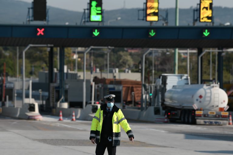 Σε αυξημένη ετοιμότητα η Τροχαία για το τριήμερο του Αγ. Πνεύματος-Τα μέτρα