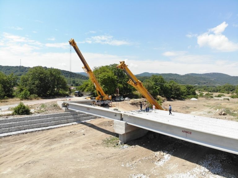 Προχωρά η κατασκευή της γέφυρας στο Πουρί Αγιοκάμπου