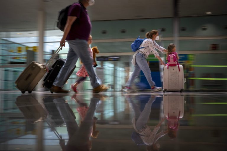 Τι θα πρέπει να γνωρίζουν όσοι ταξιδεύουν στην Ισπανία από την 1η Ιουλίου