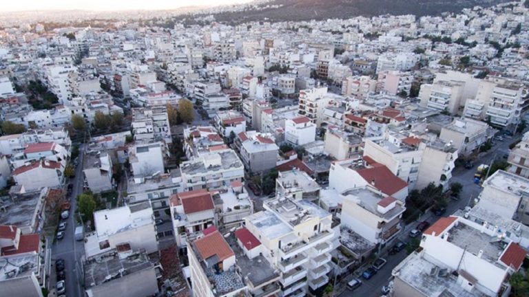 Τι αλλάζει στις αντικειμενικές αξίες ακινήτων: Οι ειδικοί απαντούν στις ερωτήσεις σας (video)