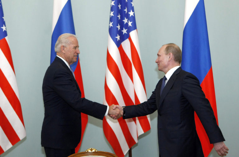 Αντίστροφη μέτρηση για την συνάντηση κορυφής Μπάιντεν – Πούτιν