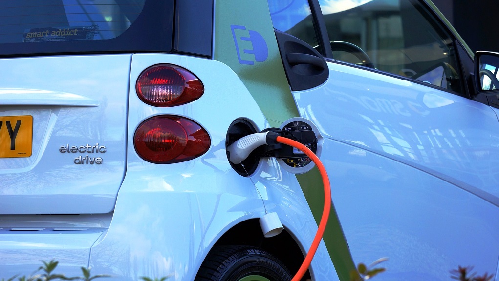 “Πράσινο φως” για την αγορά ηλεκτροκίνητων οχημάτων από το Δήμο Μυτιλήνης
