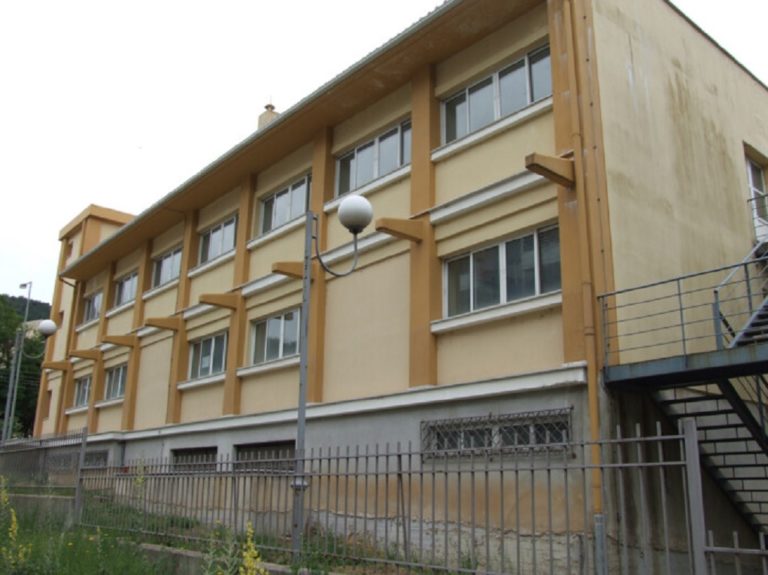 Στην Περιφέρεια παραχωρείται για εμβολιαστικό κέντρο το κτίριο του ΠΕΔΥ στα Ιωάννινα