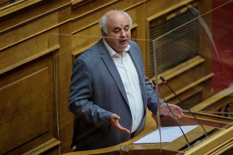 Ν. Καραθανασόπουλος στο Πρώτο: Χρεωκοπημένα στη λαϊκή συνείδηση τα αντικυβερνητικά μέτωπα (audio)