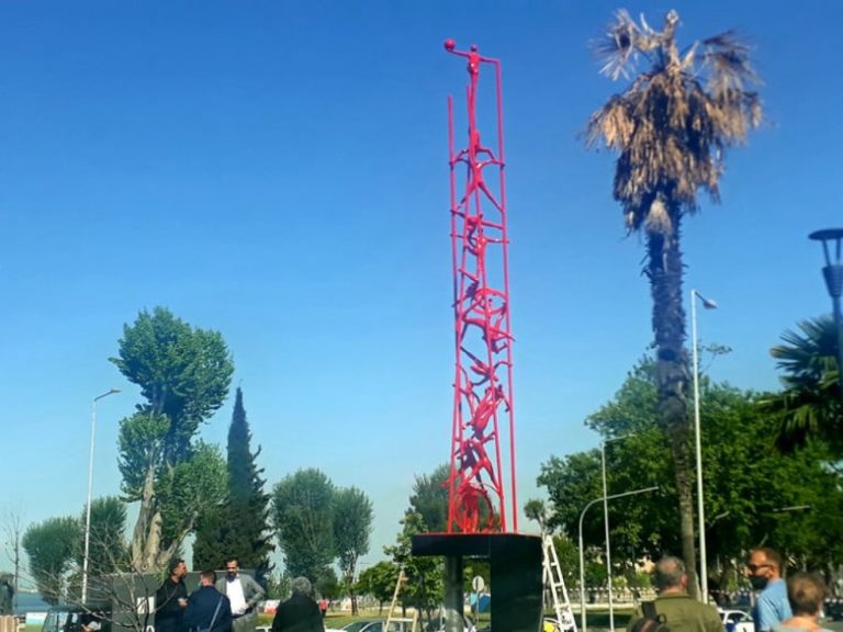Στις 16 Ιουνίου τα αποκαλυπτήρια του γλυπτού “Meteoron” στη Θεσσαλονίκη