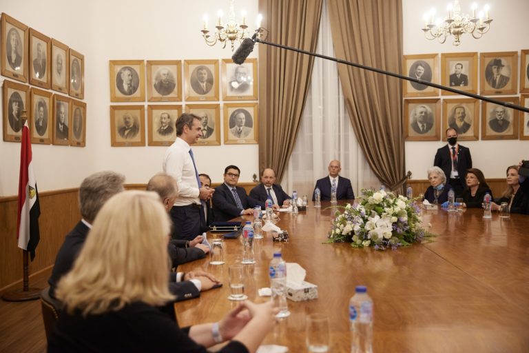Ελληνική Κοινότητα Καΐρου στο Πρώτο: Οι σχέσεις της Ελλάδας με την Αίγυπτο έχουν «απογειωθεί» – Τι ζήτησαν από τον πρωθυπουργό (audio)