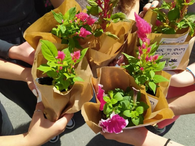 25.000 φυτά μοιράστηκαν από ΧΑΝΘ και ΤΙΤΑΝ σε σχολεία και νοσοκομεία της Θεσσαλονίκης