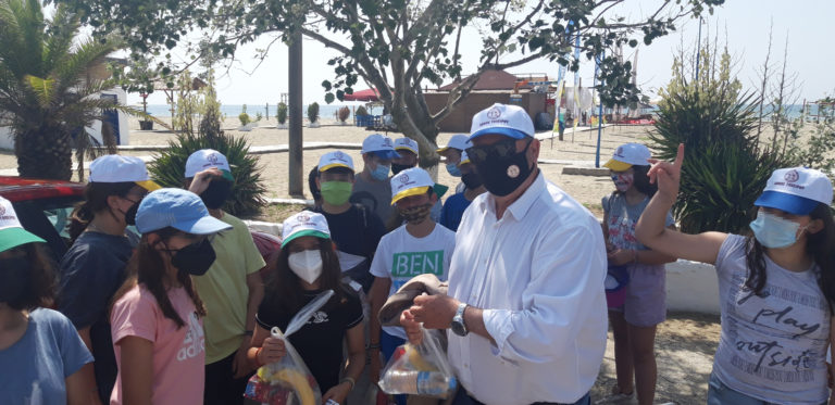 Ξάνθη: Περιβαλλοντική δράση στην παραλία Μαγγάνων από το 14ο Δημοτικό Σχολείο