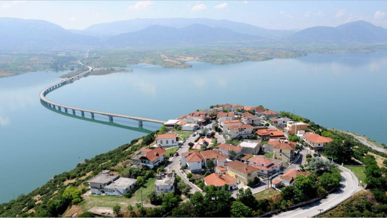 Κοζάνη: Στην Πταισματοδίκη ο Δήμαρχος για την ύπαρξη αμιάντου στην λίμνη Πολυφύτου
