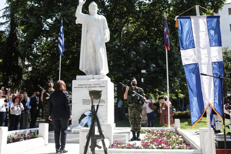 Στις Σέρρες για την επέτειο απελευθέρωσης της πόλης η Πρόεδρος της Δημοκρατίας