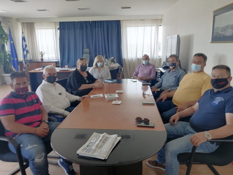 Σε ΕΛΓΑ, ΟΠΕΚΕΠΕ, ΔΑΟ & Αποκεντρωμένη Διοίκηση το Αγροτικό Τμήμα της Ν.Ε. ΣΥΡΙΖΑ – ΠΣ Λάρισας