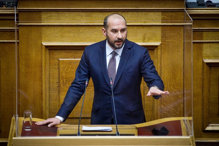 Δ. Τζανακόπουλος στο Πρώτο: Απαξιώθηκε το 112 από την υπερχρήση – Το επιτελικό κράτος ήταν μια «επικοινωνιακή φούσκα» (audio)