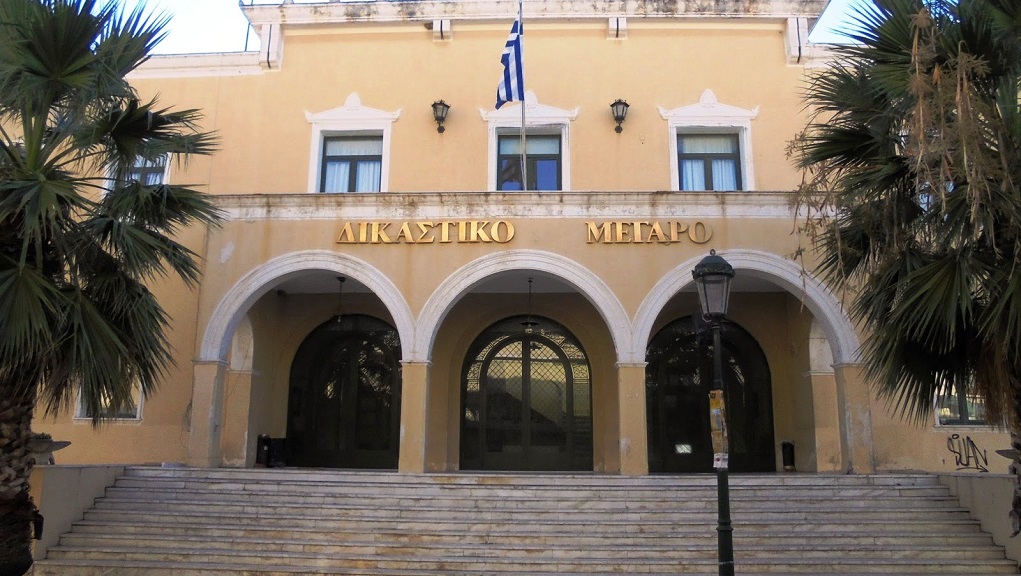 Ζάκυνθος: Την προφυλάκιση του αστυνομικού – “προστάτη” αποφάσισε το Δικαστικό Συμβούλιο