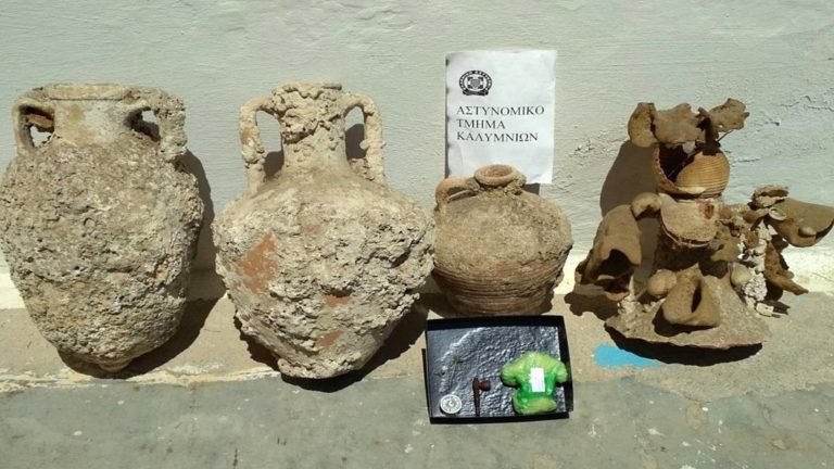 Συνελήφθη ζευγάρι στην Κάλυμνο για παράνομη κατοχή αρχαιοτήτων, εκρηκτικών και ναρκωτικών