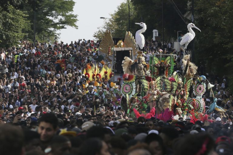 Λονδίνο: Ακυρώνεται και φέτος λόγω Covid το καρναβάλι του Νότινγκ Χιλ