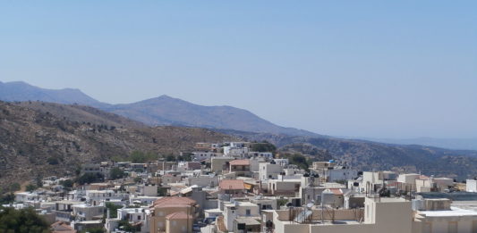 Ρέθυμνο: Ζητούν να μην κλείσει το κατάστημα της Τράπεζας Πειραιώς στα Ανώγεια