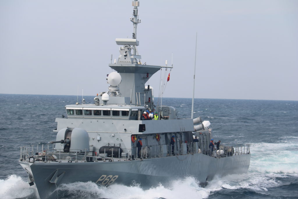 Ο ρωσικός στόλος παρακολουθεί ελληνικό πολεμικό πλοίο που εισήλθε στη Μαύρη Θάλασσα