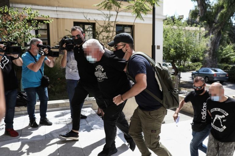 Κακοποίηση 19χρονης: Συνελήφθη και τρίτο άτομο – Προφυλακιστέοι ο πατέρας της και ο αστυνομικός