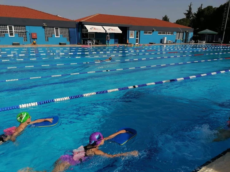 Ανοικτά στο κοινό τα κολυμβητήρια Καλαμαριάς, Συκεών και Χαλκηδόνας- Σε λειτουργία κλιματιζόμενοι χώροι σε όλους τους δήμους της Θεσσαλονίκης