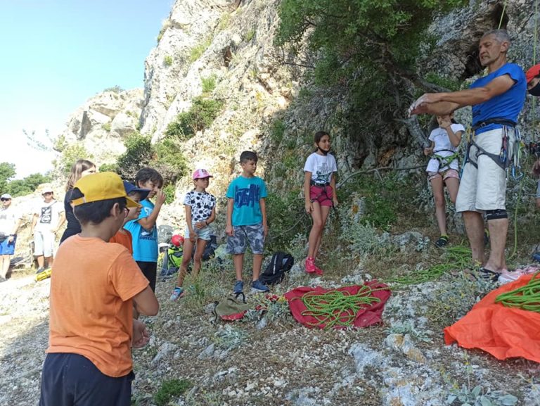 Ροδόπη: Εντυπωσίασε η παιδική αναρρίχηση του ΔΡΟΜΕΑ ΘΡΑΚΗΣ στη Στρύμη