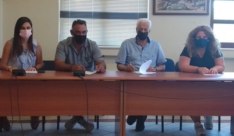 Σύμβαση για τα ετοιμόρροπα κτίρια στον Αποκόρωνα