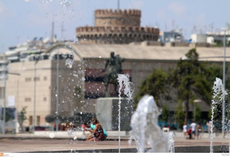 Ανοικτά τα ΚΑΠΗ και η δομή αστέγων Θεσσαλονίκης- Κάλεσμα στους πολίτες να κατεβάζουν τα σκουπίδια το βράδυ