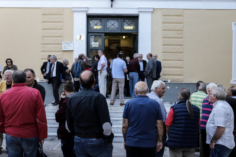 «Νόμος Κατσέλη»: Παράταση για τους δανειολήπτες που έχασαν τις προθεσμίες (video)