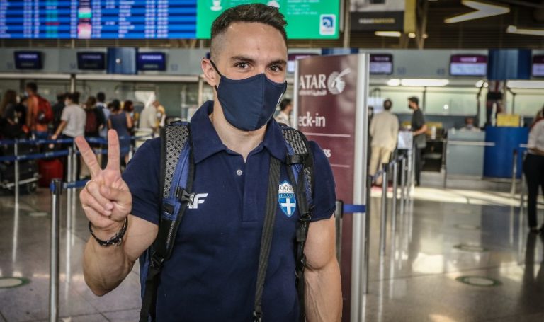 Αναχώρησε για το Τόκιο ο Λευτέρης Πετρούνιας