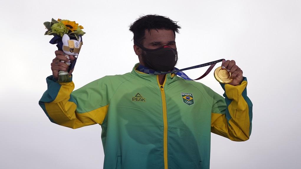 Ολυμπιακοί Αγώνες Σέρφινγκ ανδρών: Πρώτος χρυσός Ολυμπιονίκης ο Φερέιρα