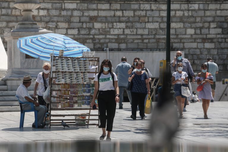 Συνεδριάζει η Επιτροπή για το ιικό φορτίο ανά περιοχή – Αλματώδης αύξηση νέων κρουσμάτων