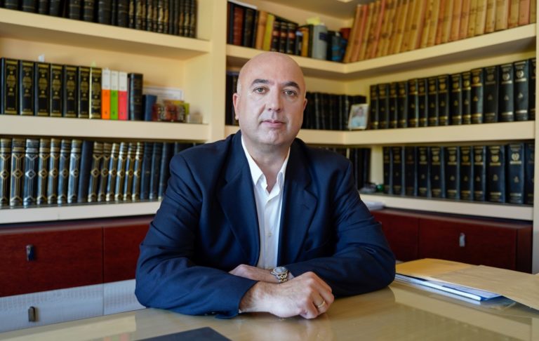 Τον  Νίκο Ανδρουλάκη, στηρίζει  ο Λ. Χαμαλίδης.